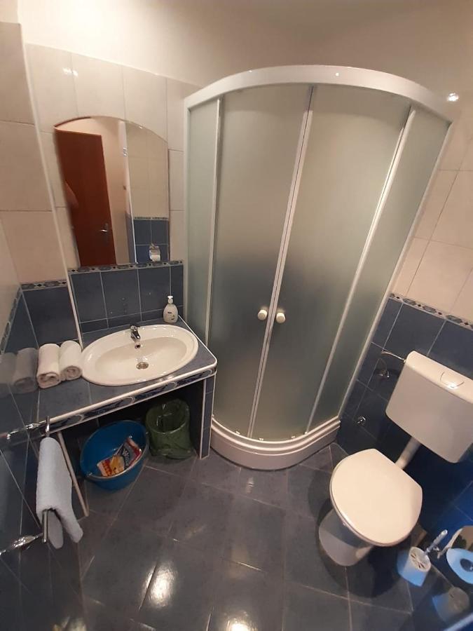 Apartments Belic With Pool 젤사 외부 사진
