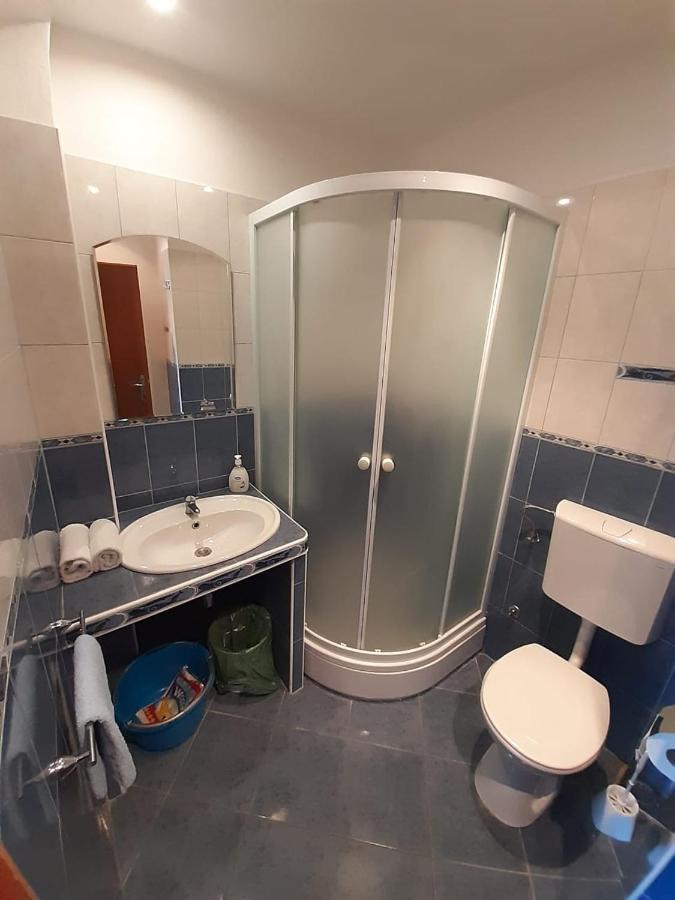 Apartments Belic With Pool 젤사 외부 사진