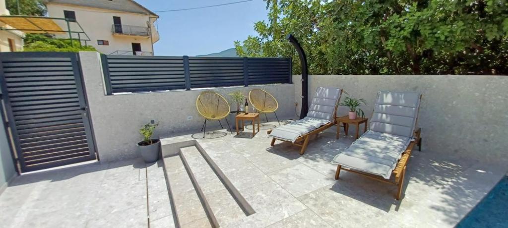 Apartments Belic With Pool 젤사 외부 사진