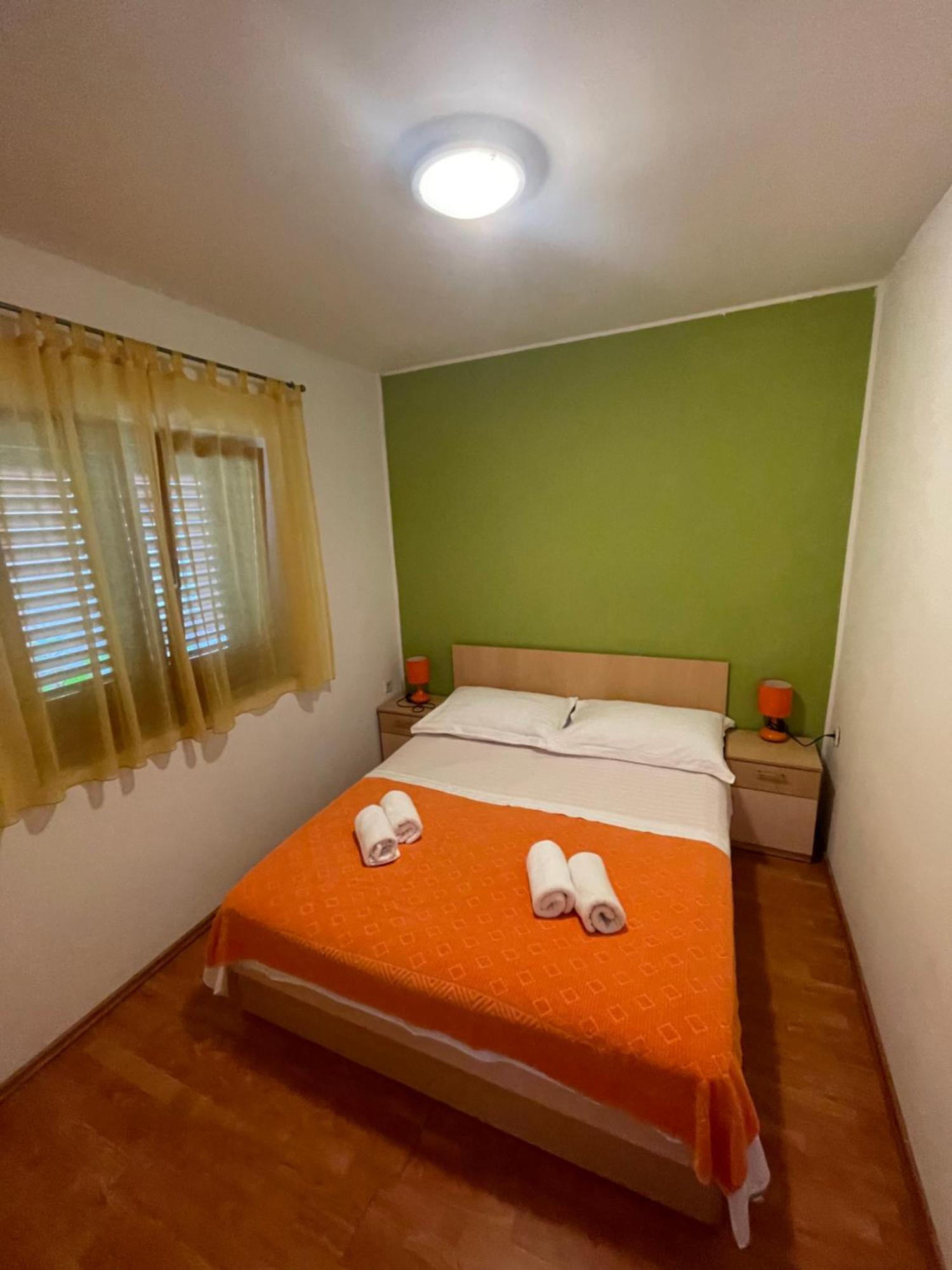 Apartments Belic With Pool 젤사 외부 사진
