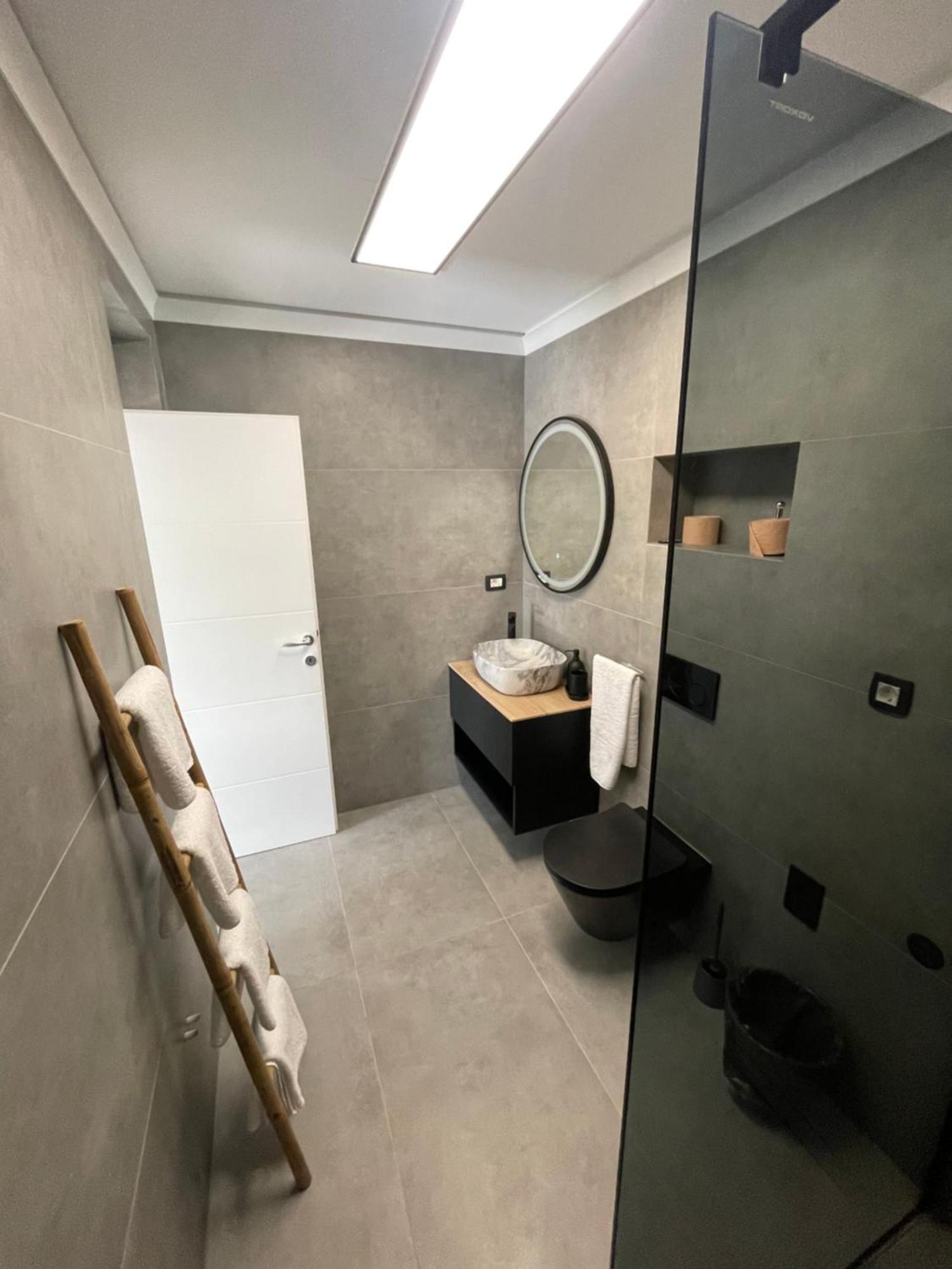 Apartments Belic With Pool 젤사 외부 사진